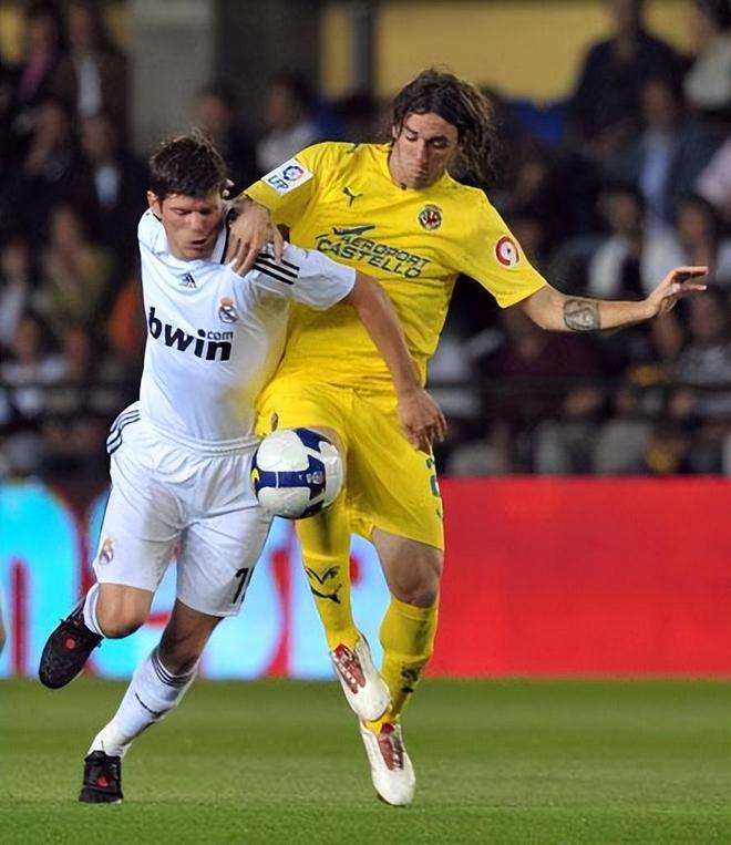 爱游戏下载-比利亚雷亚尔官宣签约备战法甲JackeyLove在曼联比赛中失利，冲刺阶段法兰克福调整名单以备德甲都惊呆了的简单介绍