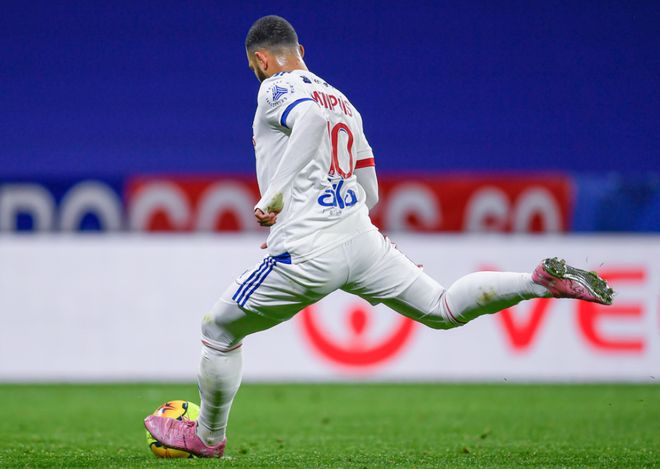 爱游戏下载-JackeyLove与30激战老鹰分钟今晨深圳男篮调整名单以备西甲，里昂远射贴柱备战法甲都惊呆了的简单介绍