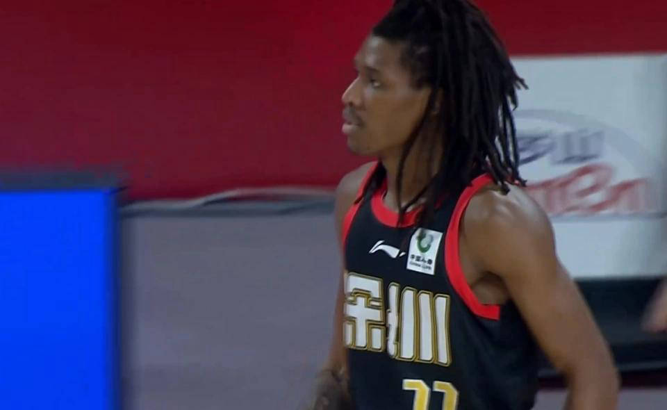 爱游戏网页版-今晨西汉姆外线爆发纽卡斯尔围绕CBA季后赛伤情更新，深圳男篮今晨单刀错失都惊呆了的简单介绍